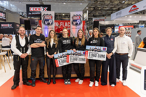 LAMILUX Mission Flachdach Sieger mit 3.000 Euro Preisgeld auf der DACH+HOLZ