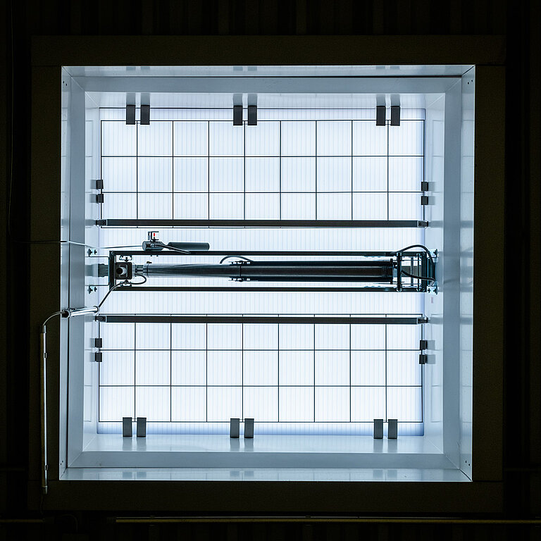 Innenansicht einer LAMILUX Lichtkuppel RWA mit transparenter Verglasung