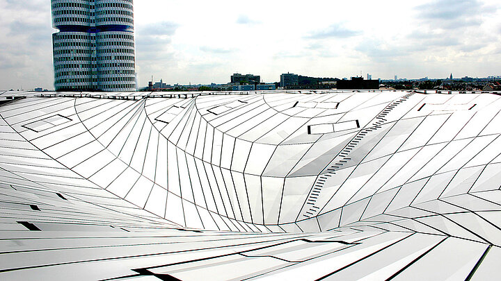 Sonderkonstruktionen der NRWG auf dem Dach der BMW-Welt in München | insights by LAMILUX
