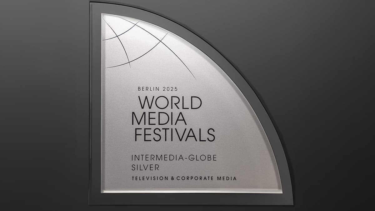 LAMILUX wird mit dem intermedia-globe Silver Award ausgezeichnet.
